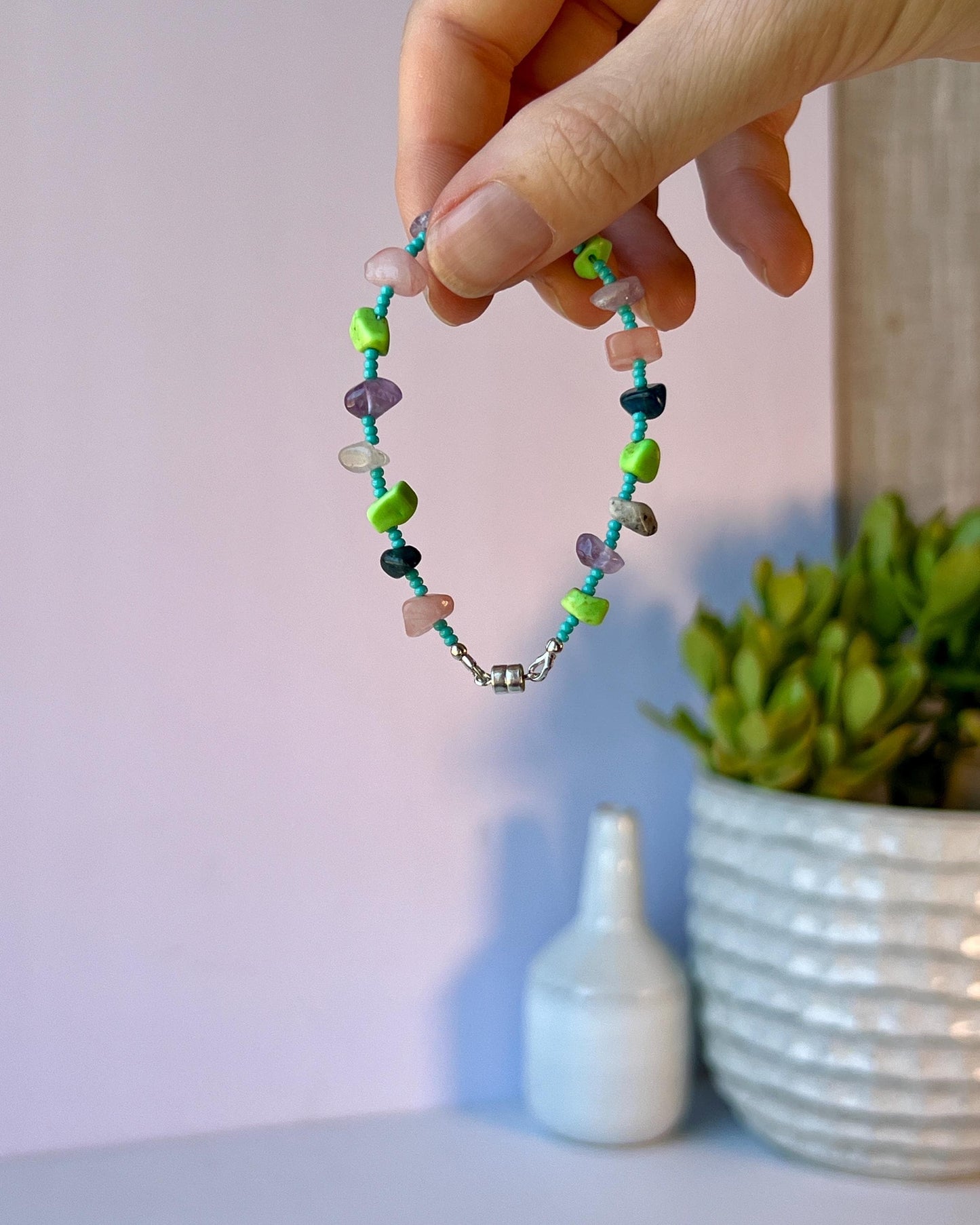 Colorful Chip Stone Beaded Bracelet Sterling Silver Magnetic Clasp Eclectic Design