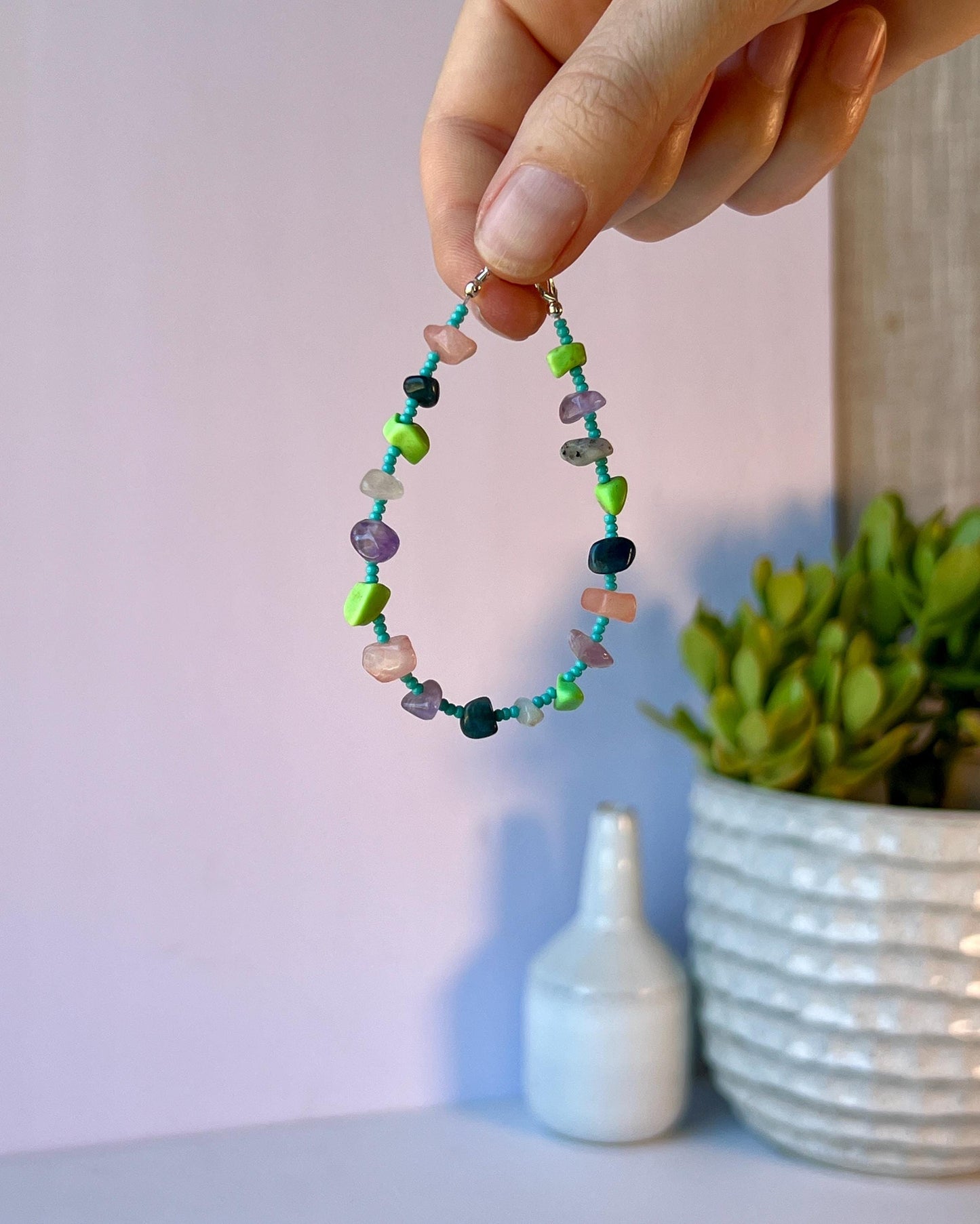 Colorful Chip Stone Beaded Bracelet Sterling Silver Magnetic Clasp Eclectic Design