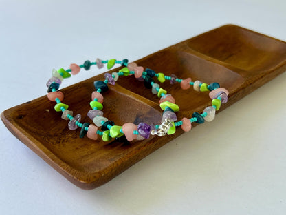 Colorful Chip Stone Beaded Choker Necklace Sterling Silver Magnetic Clasp Eclectic Design